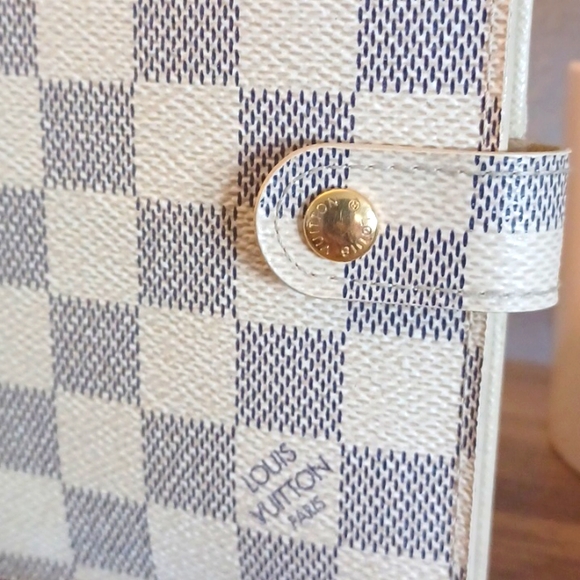 EUC Louis Vuitton Damier Azur small ring agenda cover - Picture 5 of 12